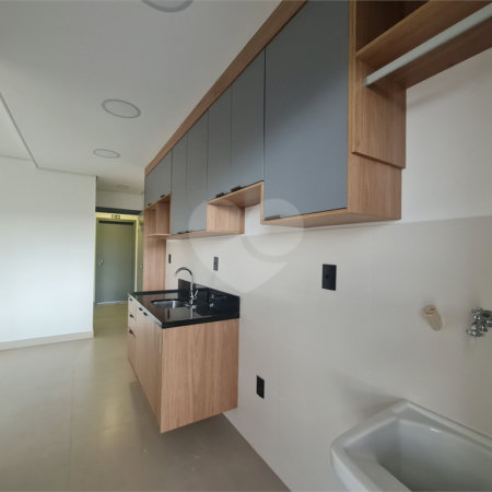 Apartamento à venda com 3 quartos, sendo 1 suíte,  em Jardim Refúgio, Sorocaba, SP