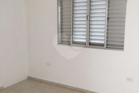 Casa à venda com 3 quartos em Chora Menino, São Paulo, SP