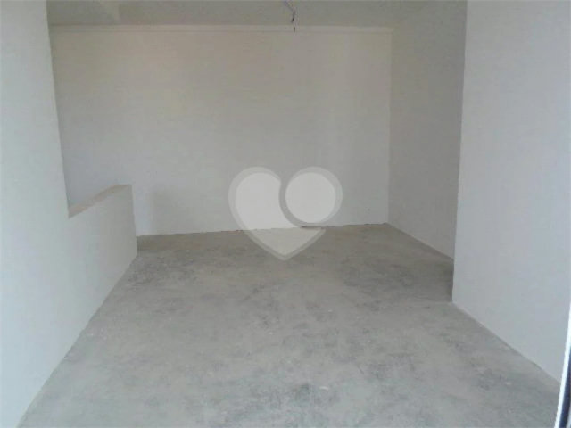 Apartamento à venda com 2 quartos, sendo 1 suíte,  em Vila Mazzei, São Paulo, SP