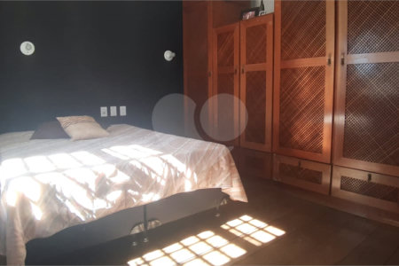 Sobrado à venda com 2 quartos em Vila Paulicéia, São Paulo, SP