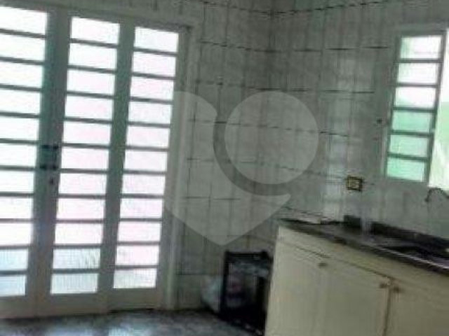 Casa à venda com 4 quartos, sendo 1 suíte,  em Vila Nova Mazzei, São Paulo, SP