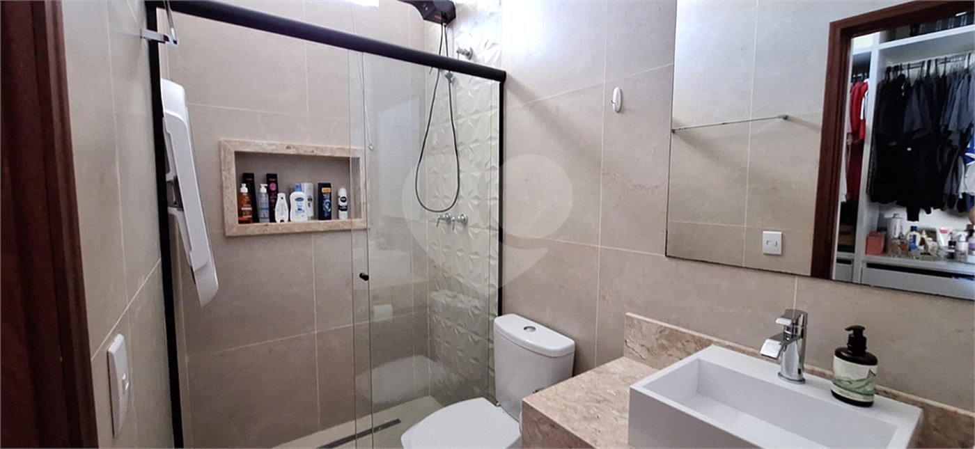 Casa à venda com 3 quartos, sendo 1 suíte, em Pinheirinho, Vinhedo, SP