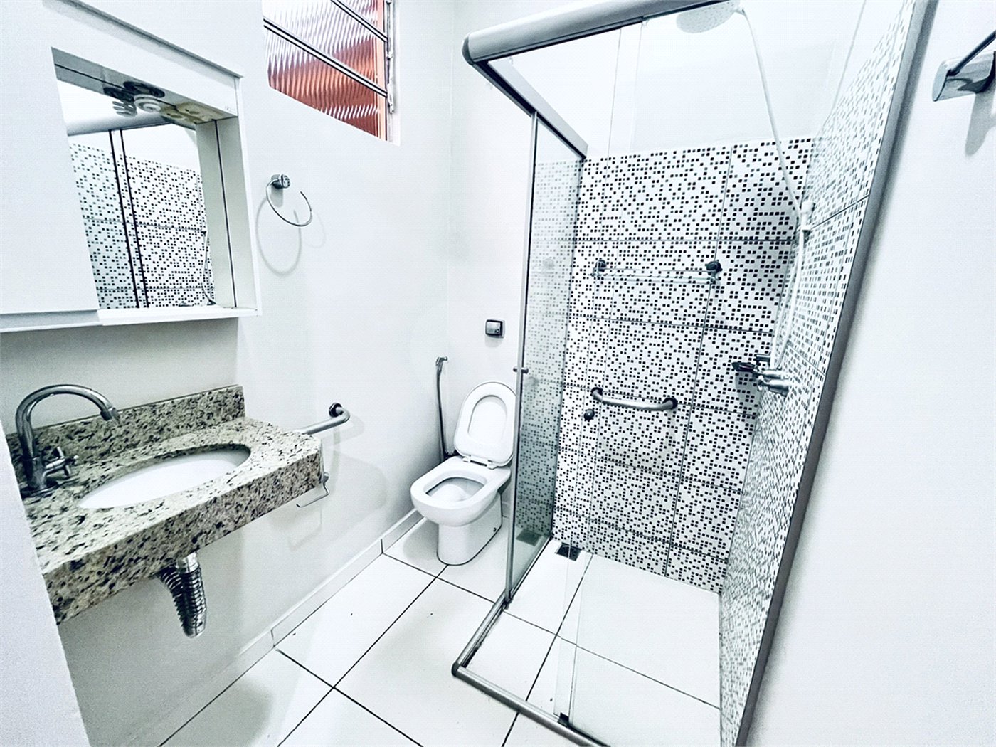 Casa à venda com 3 quartos, sendo 1 suíte, no Centro, Itapetininga, SP