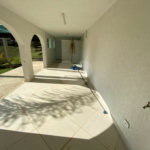 Casa à venda com 5 quartos, sendo 4 suítes, no condomínio Vilarejo Estoril, Mairiporã - SP