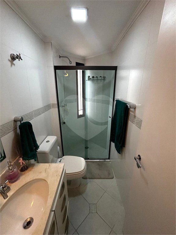 Apartamento à venda com 3 quartos, sendo 1 suíte,  em Vila Andrade, São Paulo, SP