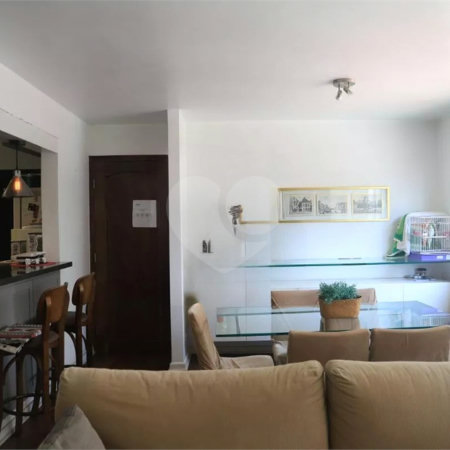 Apartamento à venda com 3 quartos, sendo 1 suíte, em Vila Clementino, São Paulo, SP