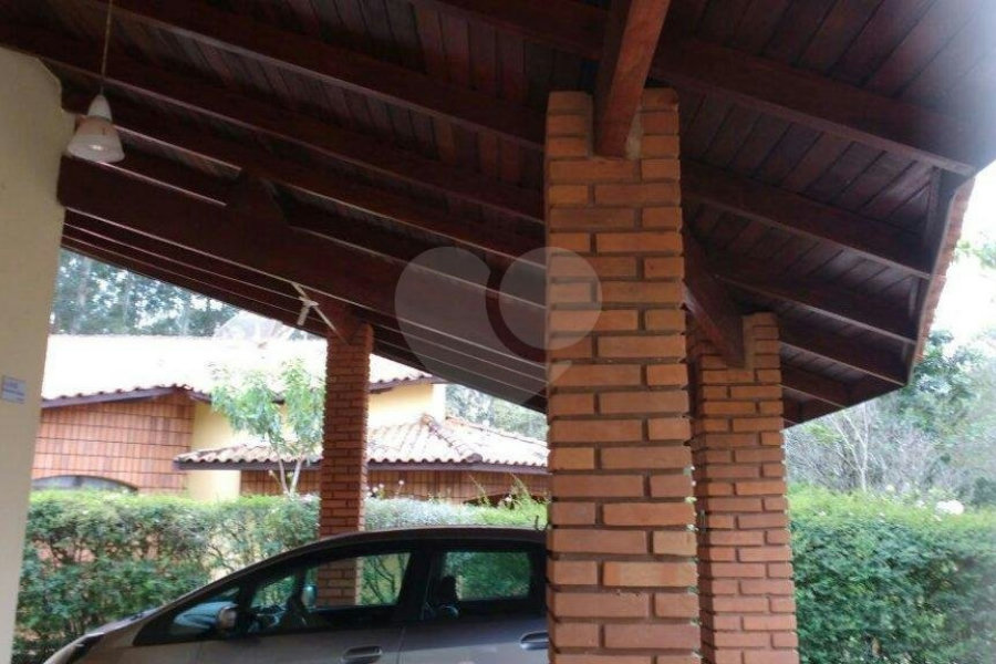 Casa Térrea à venda com 3 quartos, sendo 2 suítes, no Centro, Águas de Santa Bárbara, SP