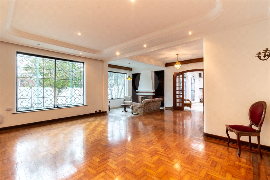 Casa Térrea à venda com 3 quartos, sendo 2 suítes, em Jardim da Saúde, São Paulo, SP