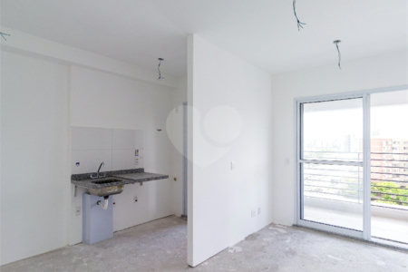 Apartamento à venda com 2 quartos, sendo 1 suíte,  em Vila Progredior, São Paulo, SP