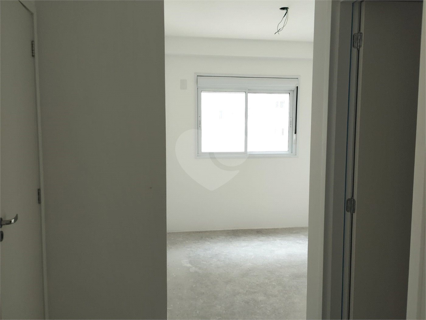 Apartamento à venda com 2 quartos, sendo 1 suíte, em Jardim Flor da Montanha, Guarulhos, SP