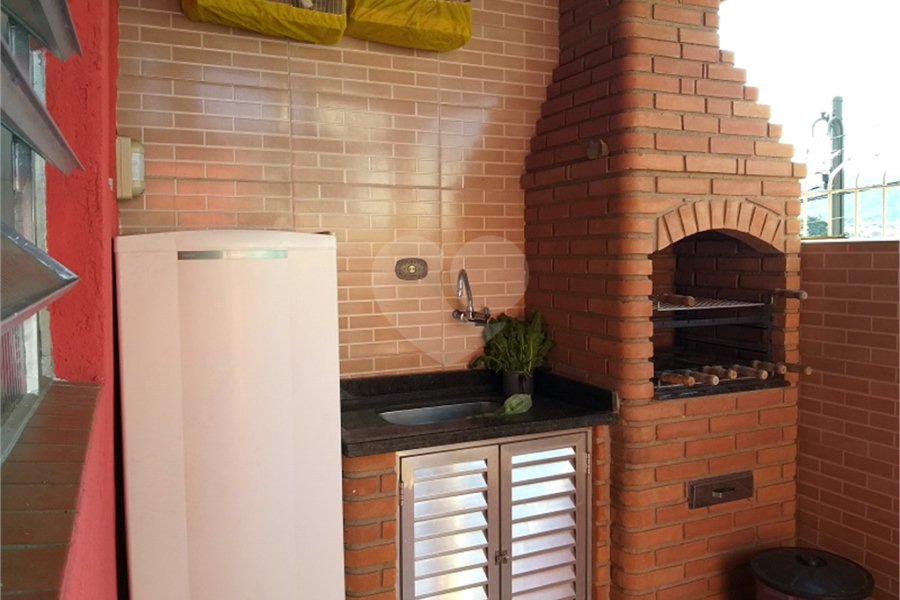 Sobrado à venda com 3 quartos, sendo 2 suítes, em Vila Nova Mazzei, São Paulo, SP