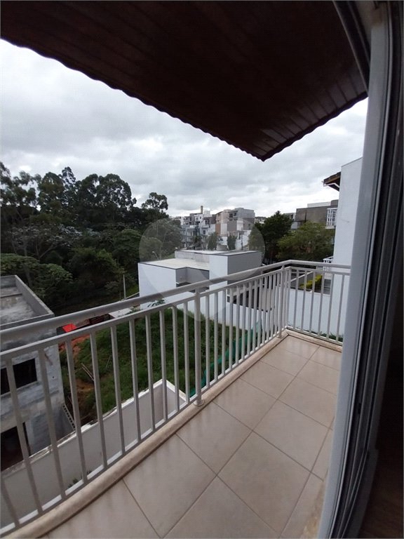Casa à venda com 3 quartos, sendo 1 suíte, no condomínio Mosaico da Serra, Mogi das Cruzes - SP