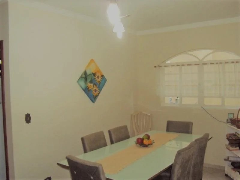 Sobrado à venda com 3 quartos, sendo 1 suíte, em Jardim Pinheiros, São Paulo, SP