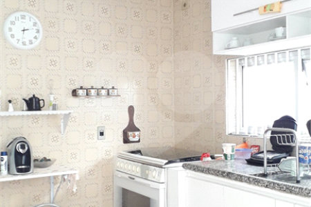 Sobrado à venda com 5 quartos, sendo 1 suíte, em Jardim Caravelas, São Paulo, SP