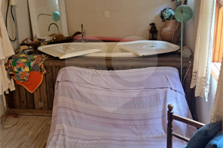 Casa de Vila à venda com 4 quartos, sendo 1 suíte, em Vila Olímpia, São Paulo, SP