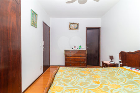 Casa Térrea à venda com 3 quartos, sendo 1 suíte, em Interlagos, São Paulo, SP