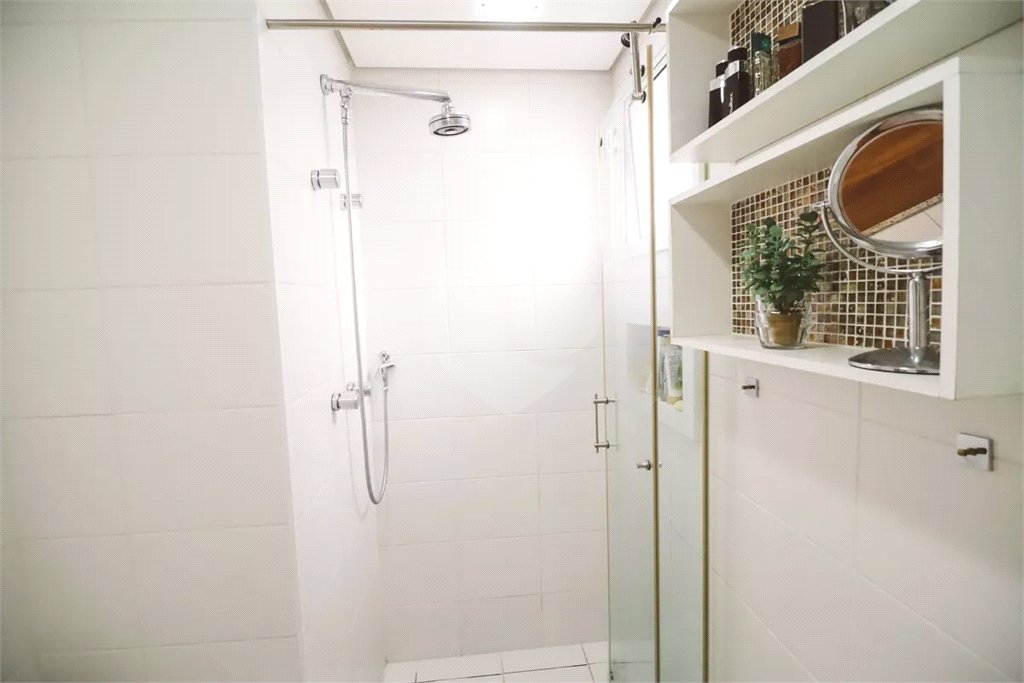 Apartamento à venda com 3 quartos, sendo 1 suíte,  em Vila Dom Pedro II, São Paulo, SP