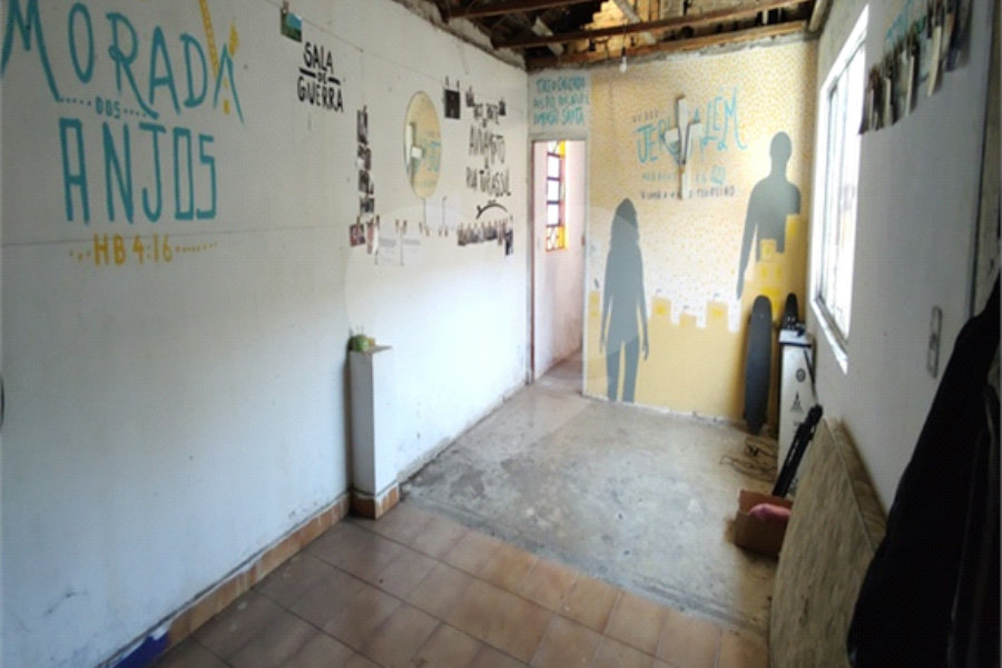 Casa à venda com 6 quartos, sendo 2 suítes,  no condomínio Doutor Francisco Ranieri, São Paulo - SP