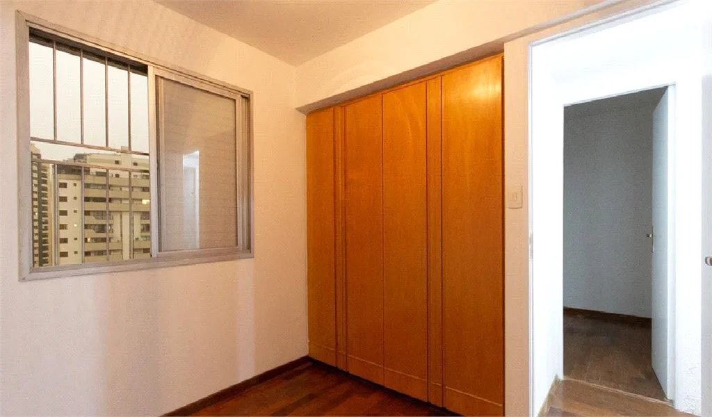 Cobertura à venda com 4 quartos, sendo 1 suíte,  em Jardim Londrina, São Paulo, SP