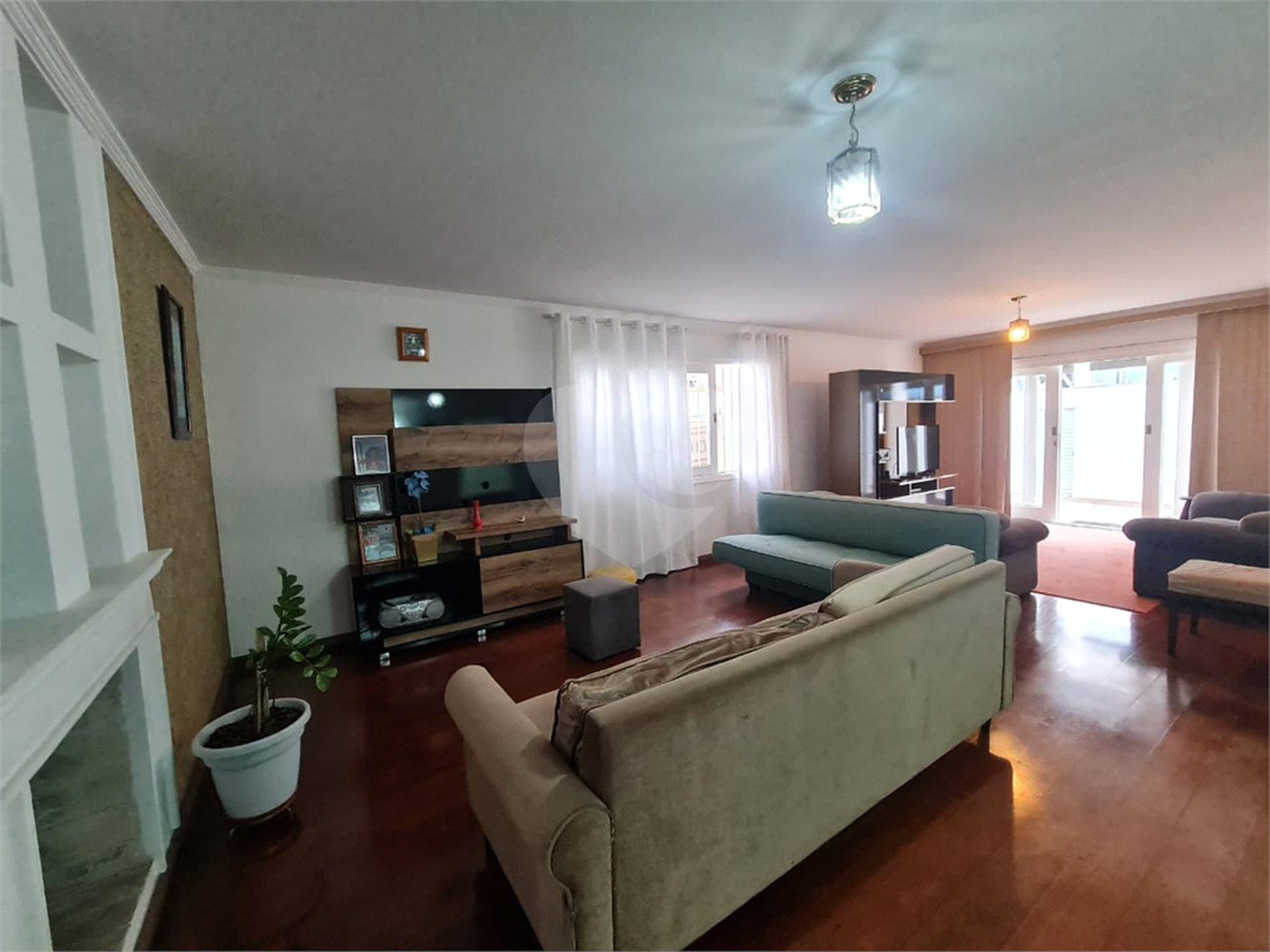 Casa Térrea à venda com 4 quartos, sendo 1 suíte, em Interlagos, São Paulo, SP