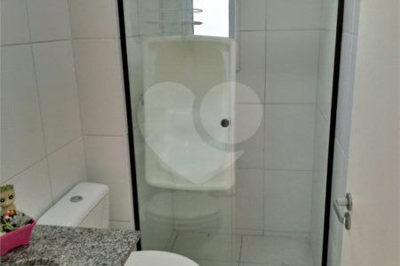 Apartamento à venda com 3 quartos, sendo 1 suíte,  em Vila Praia, São Paulo, SP