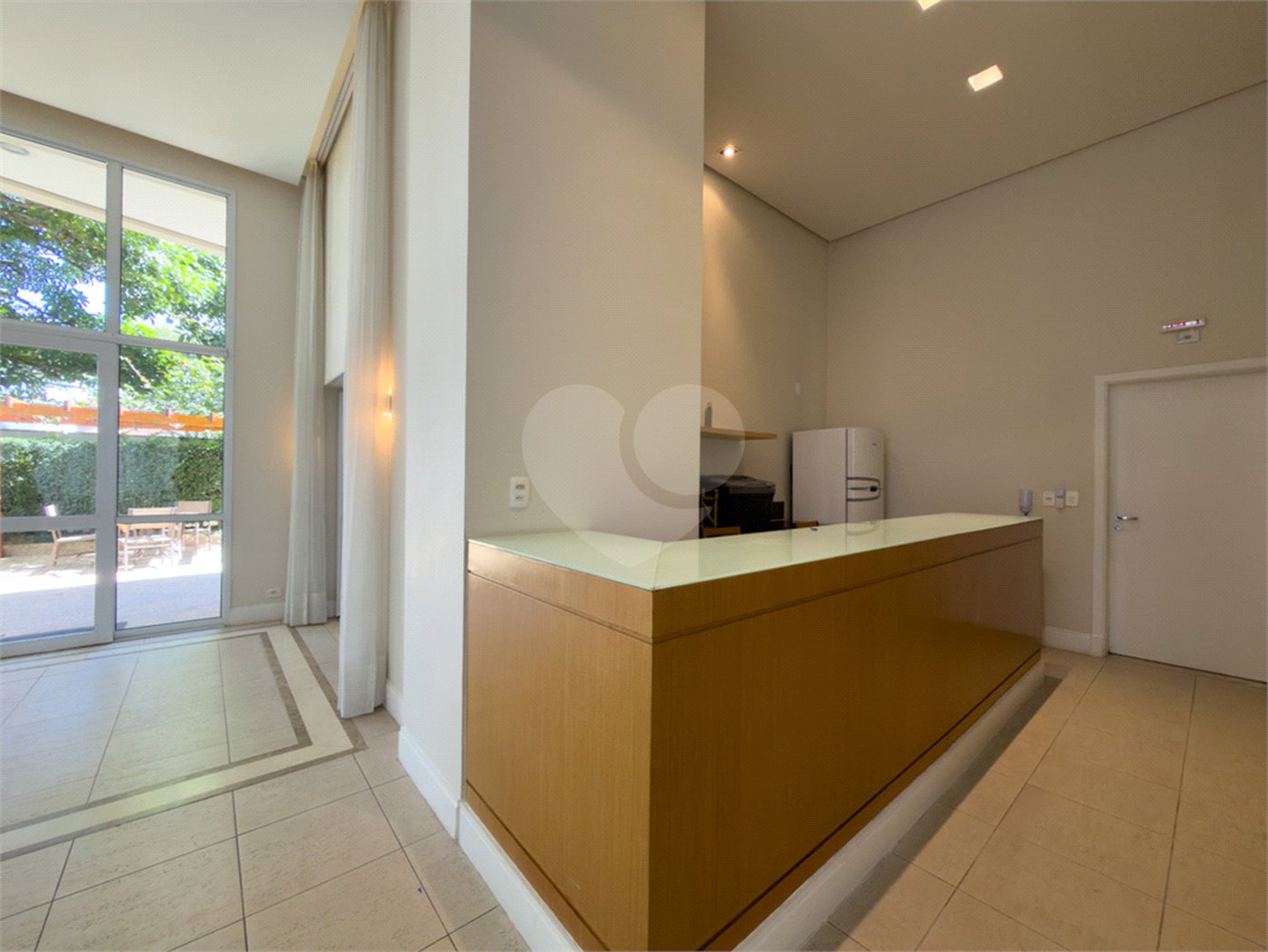 Apartamento à venda com 4 quartos, sendo 3 suítes,  em Vila Romana, São Paulo, SP