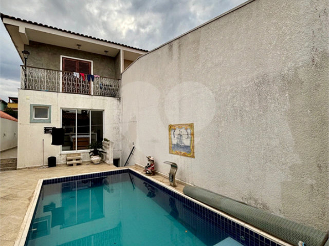 Casa à venda com 4 quartos, sendo 3 suítes,  no condomínio Tremembé, São Paulo - SP
