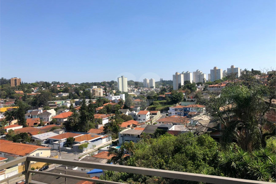 Sobrado à venda com 5 quartos, sendo 3 suítes, em Vila Albertina, São Paulo, SP