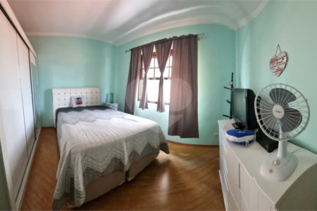 Sobrado à venda com 2 quartos em Jardim do Papai, Guarulhos, SP