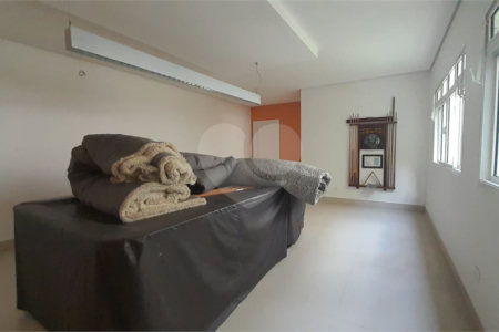 Sobrado à venda com 6 quartos, sendo 5 suítes, no Centro, São Bernardo do Campo, SP