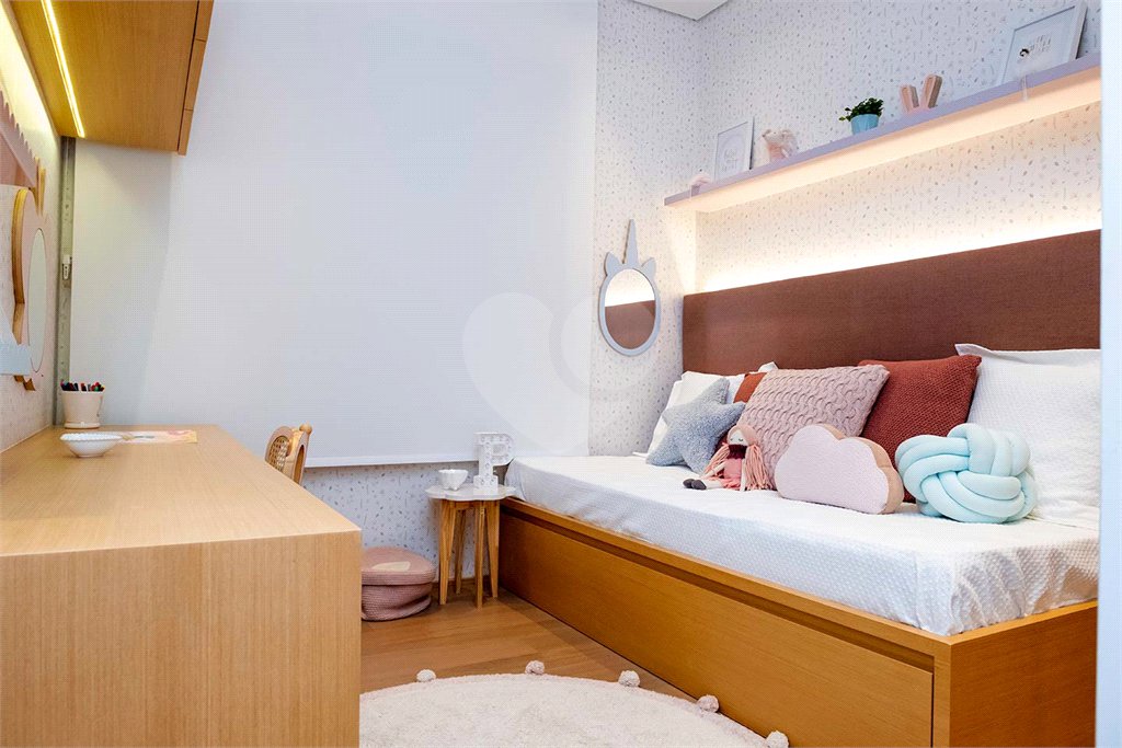 Apartamento à venda com 2 quartos, sendo 1 suíte, em Pinheiros, São Paulo, SP