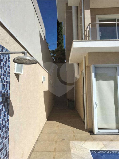Casa à venda com 3 suítes no condomínio Portal do Jequitibá, Valinhos - SP