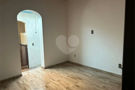 Casa para alugar com 6 quartos, sendo 3 suítes, no Centro, São Manuel, SP