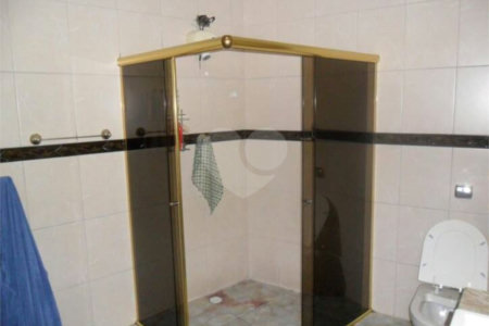 Casa à venda com 3 quartos, sendo 1 suíte, em Jardim Santa Helena, Poá, SP