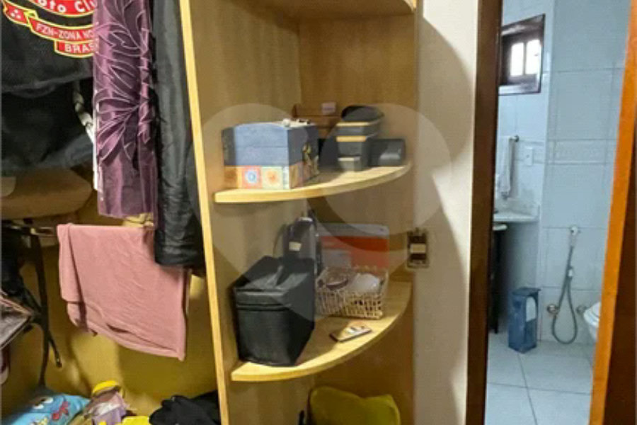 Sobrado à venda com 4 quartos, sendo 2 suítes, em Mandaqui, São Paulo, SP