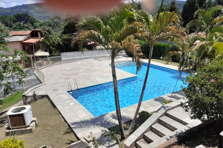 Casa à venda com 8 quartos, sendo 2 suítes, em Serra da Cantareira, Mairiporã, SP