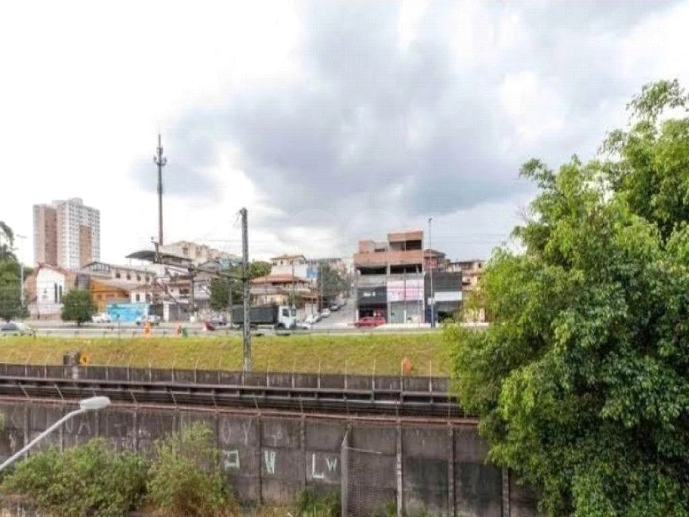 Casa à venda com 3 quartos, sendo 1 suíte, em Itaquera, São Paulo, SP