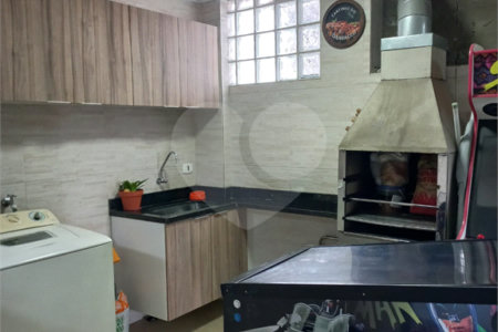 Sobrado à venda com 3 quartos, sendo 1 suíte,  em Vila Mazzei, São Paulo, SP