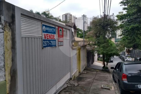 Casa Térrea à venda com 3 quartos em Água Fria, São Paulo, SP