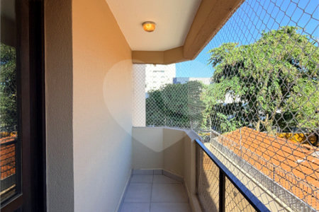 Apartamento à venda com 3 quartos, sendo 1 suíte, em Alto da Boa Vista, São Paulo, SP