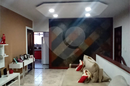 Casa à venda com 4 quartos, sendo 1 suíte, em Campo Grande, Rio de Janeiro, RJ