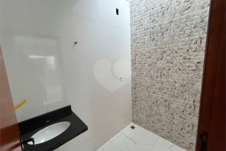 Casa de Vila à venda com 2 quartos, sendo 1 suíte, em Vila Nova Sorocaba, Sorocaba, SP