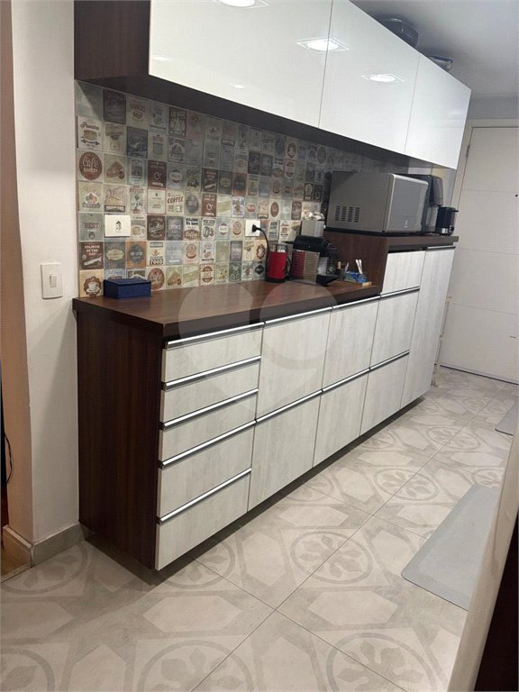 Apartamento à venda com 3 suítes em Aclimação, São Paulo, SP