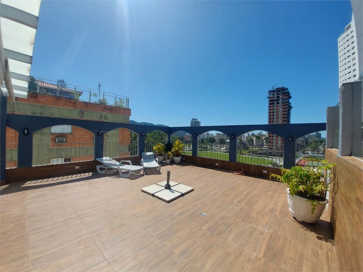 Apartamento Residencial à venda, Jardim das Conchas, Guarujá - AP1050.
