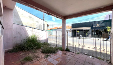 Casa à venda com 3 quartos, sendo 1 suíte, no Centro, Itapetininga, SP