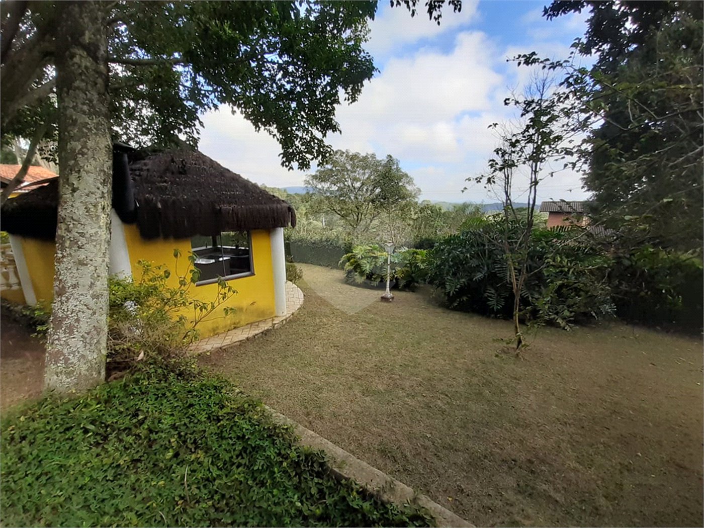 Casa Térrea à venda com 4 quartos, sendo 2 suítes, em Serra da Cantareira, Mairiporã, SP