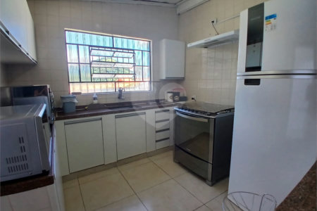 Casa à venda com 3 quartos, sendo 1 suíte,  em Recreio Maristela, Atibaia, SP