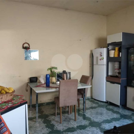 Casa à venda com 2 quartos no Centro, Itapetininga, SP