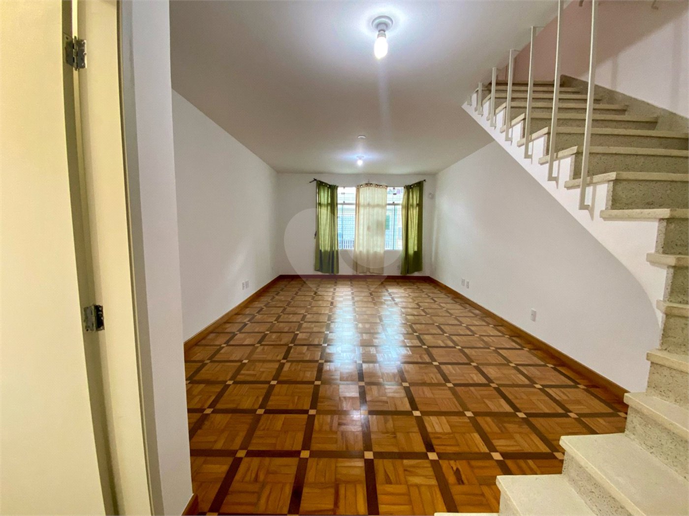 Casa á venda - Jabaquara