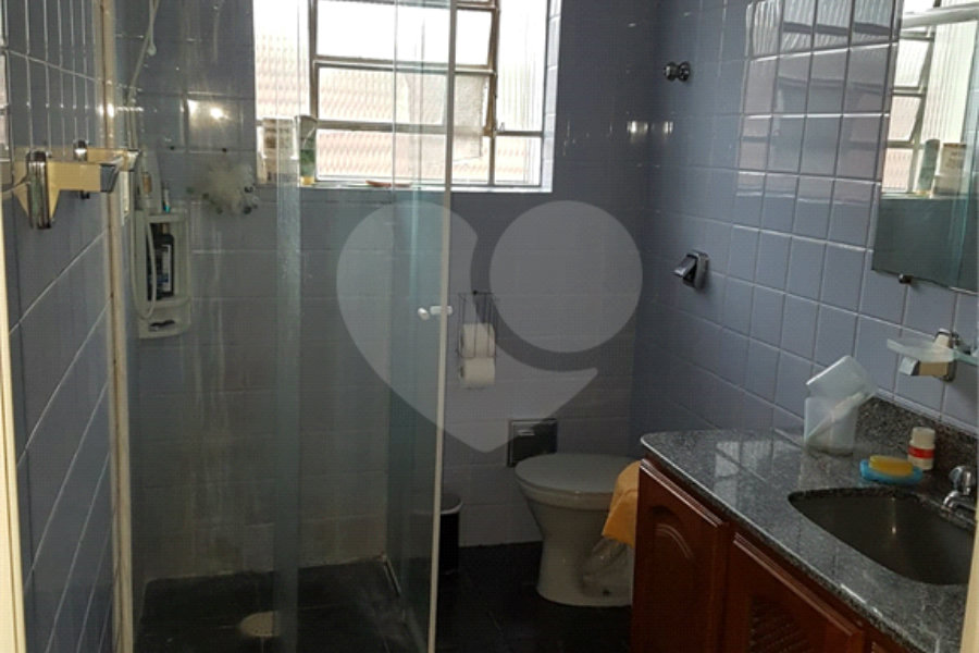Sobrado à venda com 3 quartos em Jardim Franca, São Paulo, SP